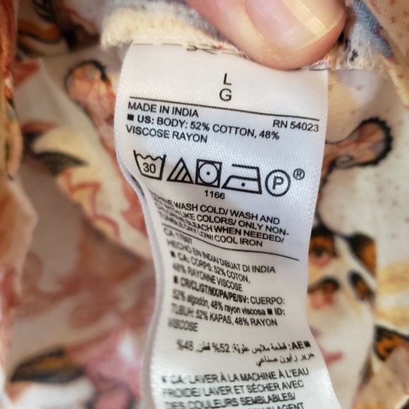 Old Navy Floral Print Top - Picture 4 of 6